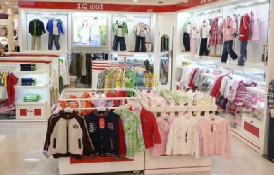 马尔康店面装修风格确定。